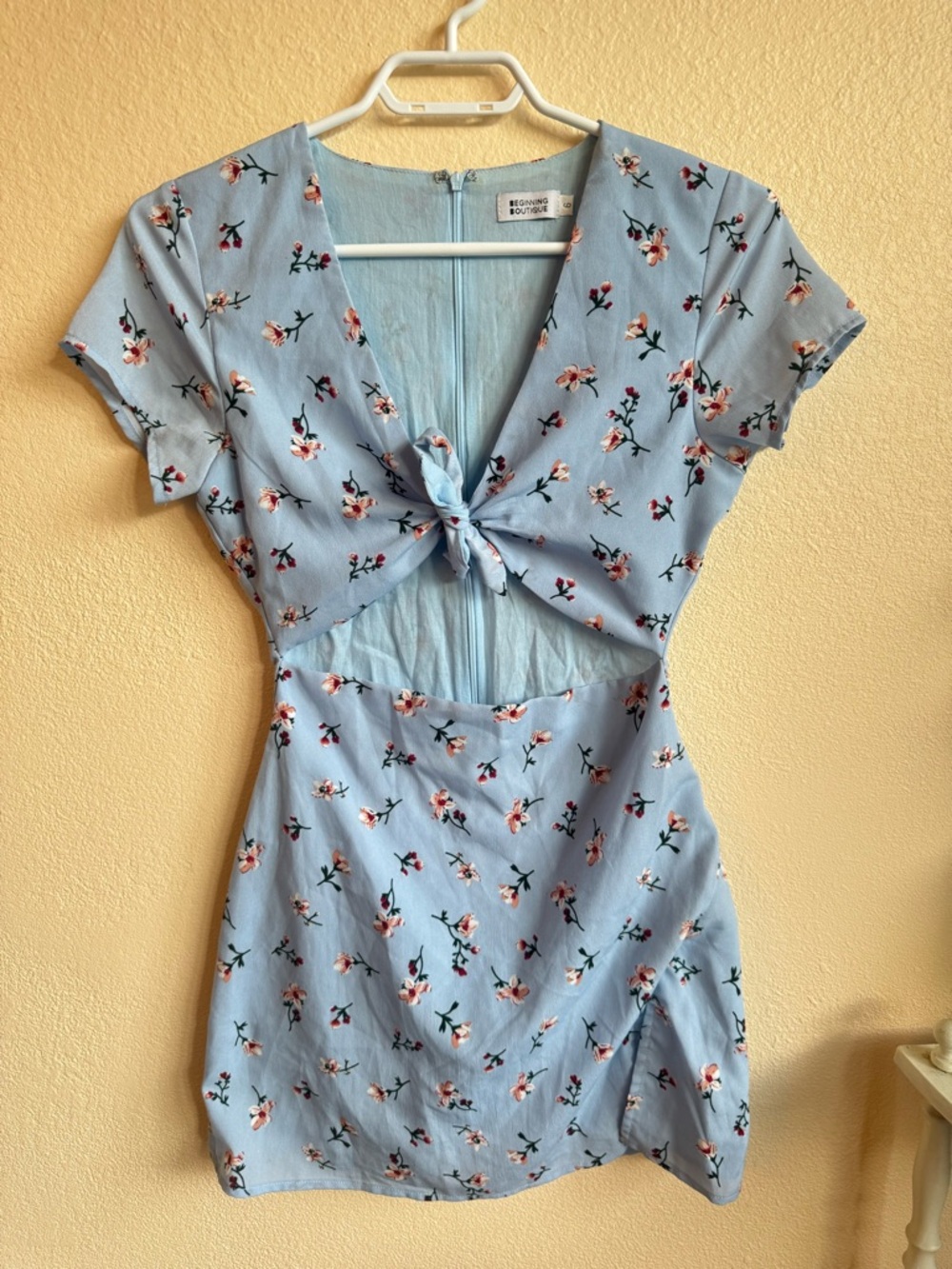Beginning Boutique Blue Floral Tie Front Cutout Mini Dress Cottagecore Summer - Picture 2 of 14